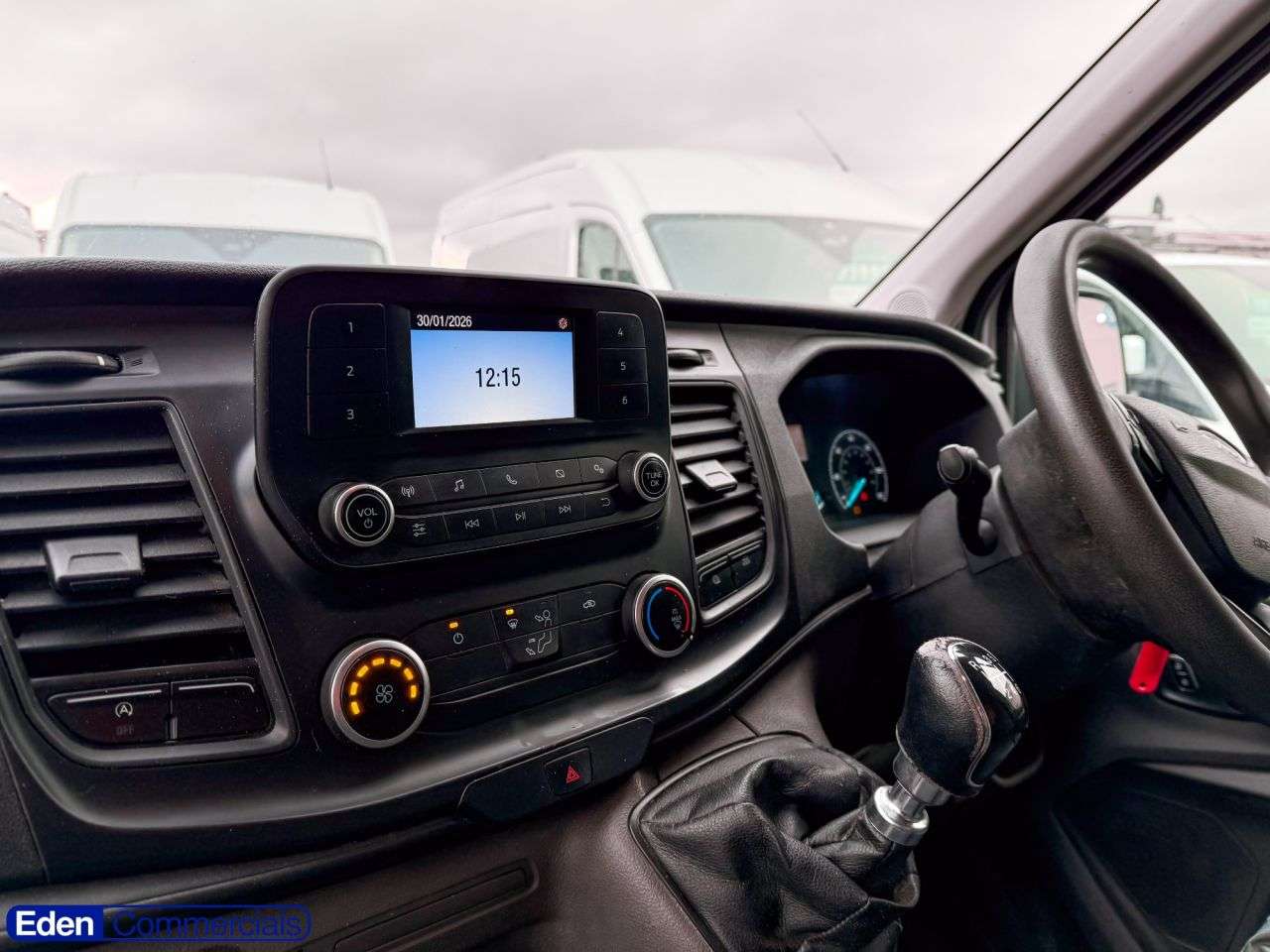 A 2021 FORD TRANSIT 2.0 350 LEADER CRC ECOBLUE 5d 129 BHP A 2021 FORD TRANSIT 2.0 350 LEADER CRC ECOBLUE 5d 129 BHP