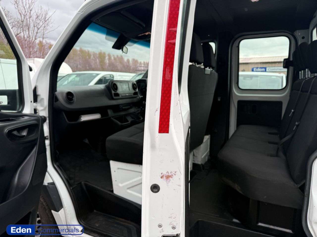 A 2021 MERCEDES-BENZ SPRINTER 2.0 315 CDI PROGRESSIVE 5d 148 BHP DOUBLE CAB TIPPER A 2021 MERCEDES-BENZ SPRINTER 2.0 315 CDI PROGRESSIVE 5d 148 BHP DOUBLE CAB TIPPER
