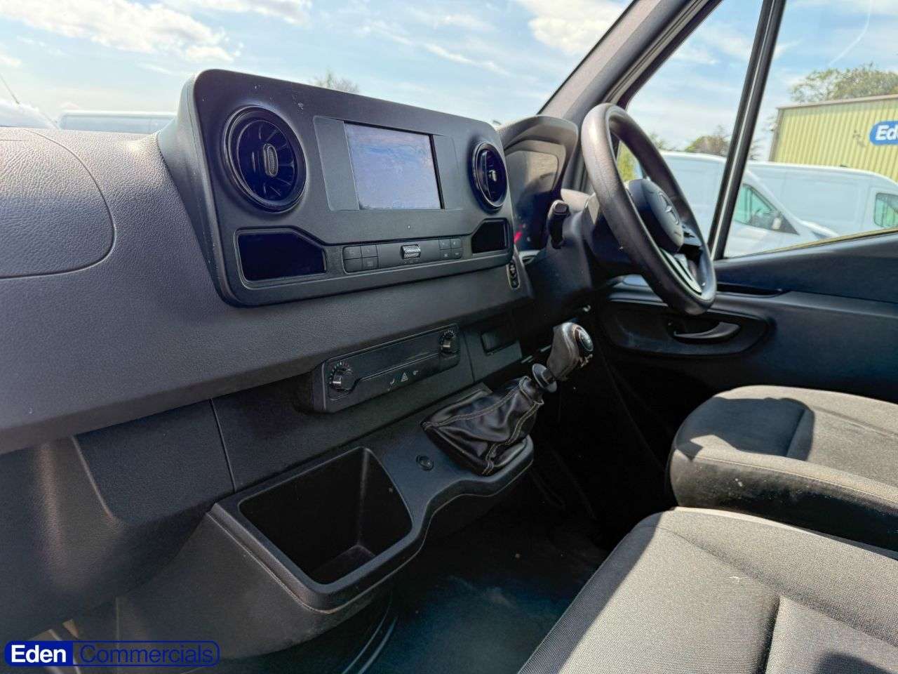 A 2021 MERCEDES-BENZ SPRINTER 2.1 314 CDI PROGRESSIVE 141 BHP UTILITY VAN RAC APPROVED DEALER 200 VANS A 2021 MERCEDES-BENZ SPRINTER 2.1 314 CDI PROGRESSIVE 141 BHP UTILITY VAN RAC APPROVED DEALER 200 VANS