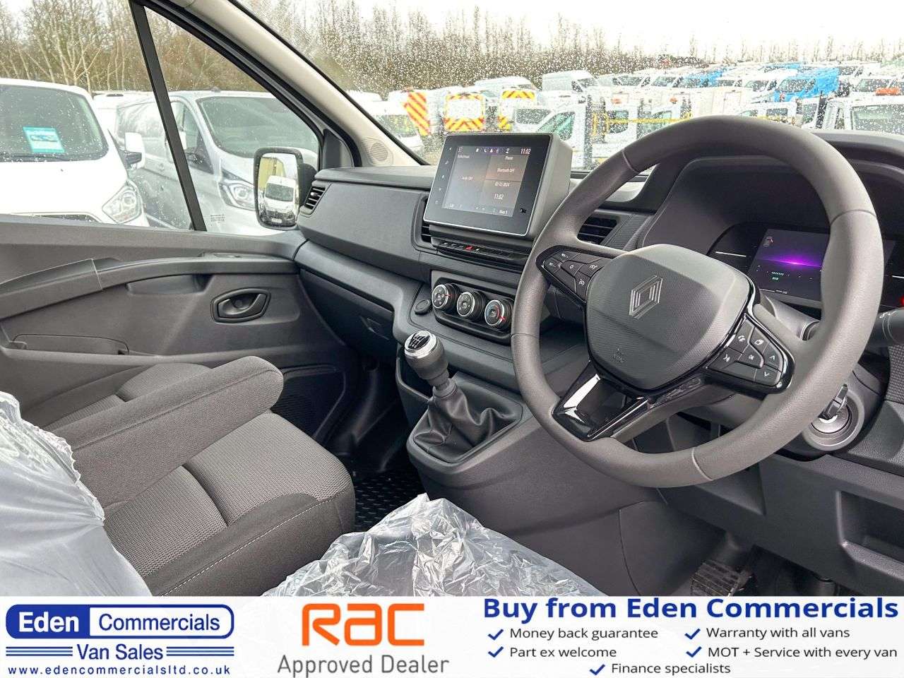 A 2024 RENAULT TRAFIC 2.0 dCi Blue 30 Advance Panel Van 5dr Diesel Manual LWB Euro 6 (s/s) (130 p A 2024 RENAULT TRAFIC 2.0 dCi Blue 30 Advance Panel Van 5dr Diesel Manual LWB Euro 6 (s/s) (130 p