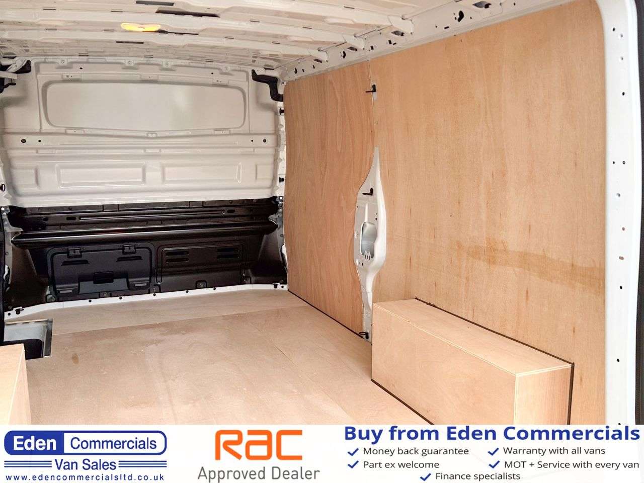A 2024 RENAULT TRAFIC 2.0 dCi Blue 30 Advance Panel Van 5dr Diesel Manual LWB Euro 6 (s/s) (130 p A 2024 RENAULT TRAFIC 2.0 dCi Blue 30 Advance Panel Van 5dr Diesel Manual LWB Euro 6 (s/s) (130 p