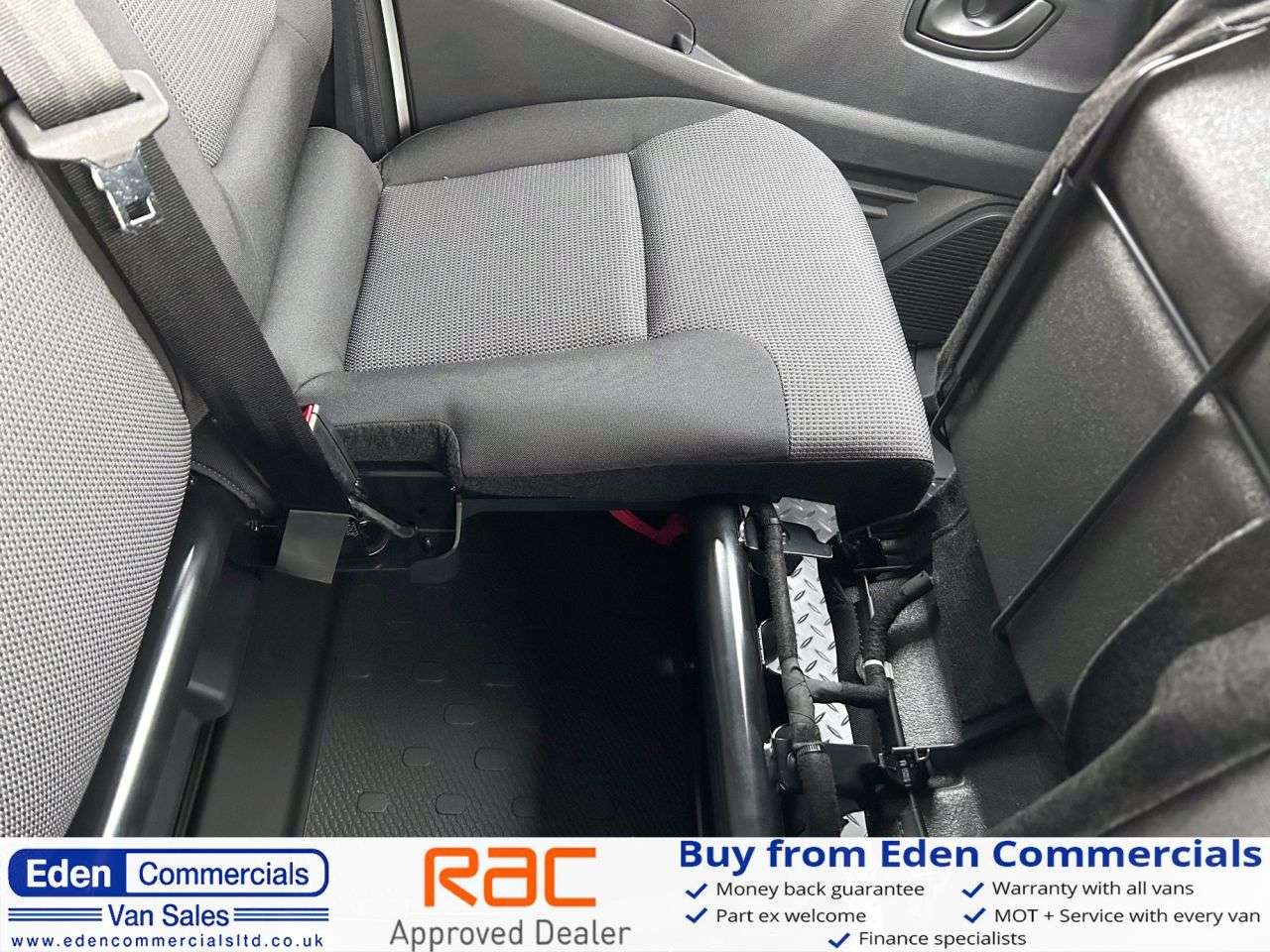 2024 RENAULT TRAFIC 2024 RENAULT TRAFIC