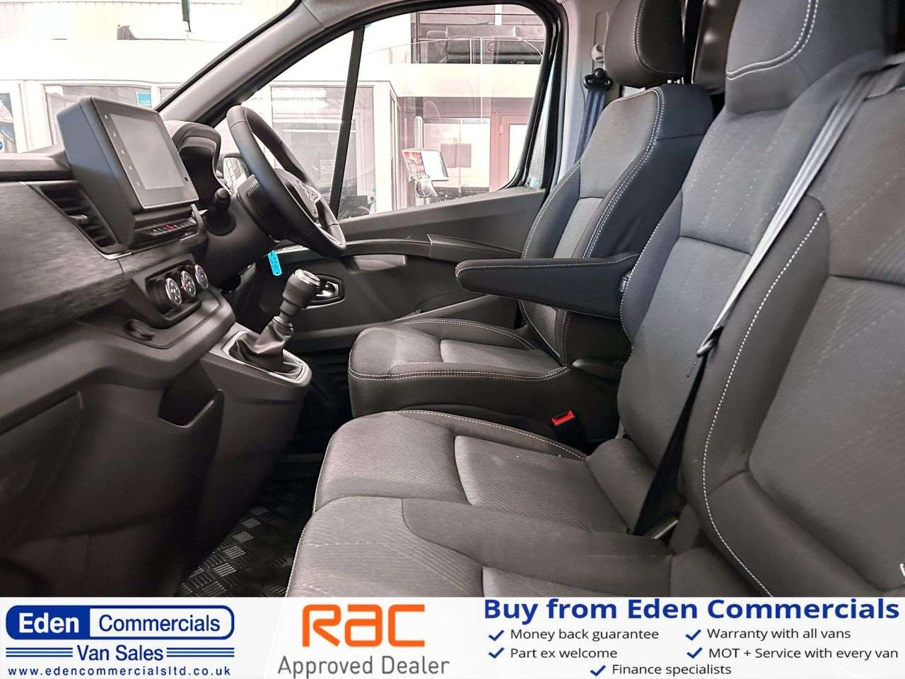 2024 RENAULT TRAFIC 2024 RENAULT TRAFIC