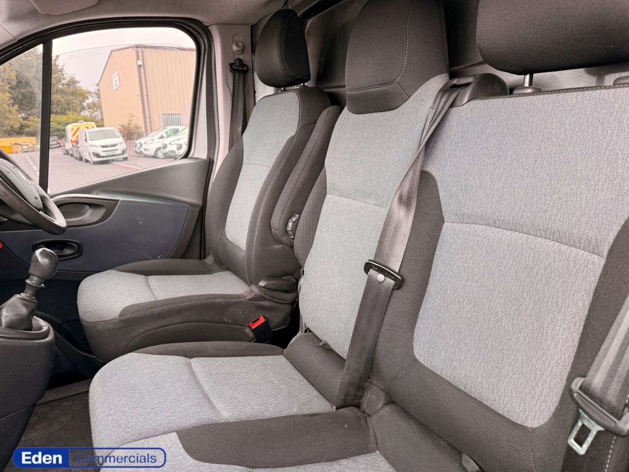 2015 VAUXHALL VIVARO 2015 VAUXHALL VIVARO