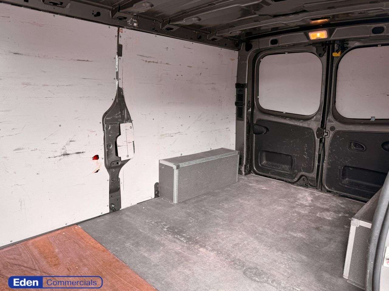 A 2015 VAUXHALL VIVARO 1.6 CDTi 2900 Temperature Controlled 5dr Diesel Manual L2 H1 (170 g/km, 113 A 2015 VAUXHALL VIVARO 1.6 CDTi 2900 Temperature Controlled 5dr Diesel Manual L2 H1 (170 g/km, 113