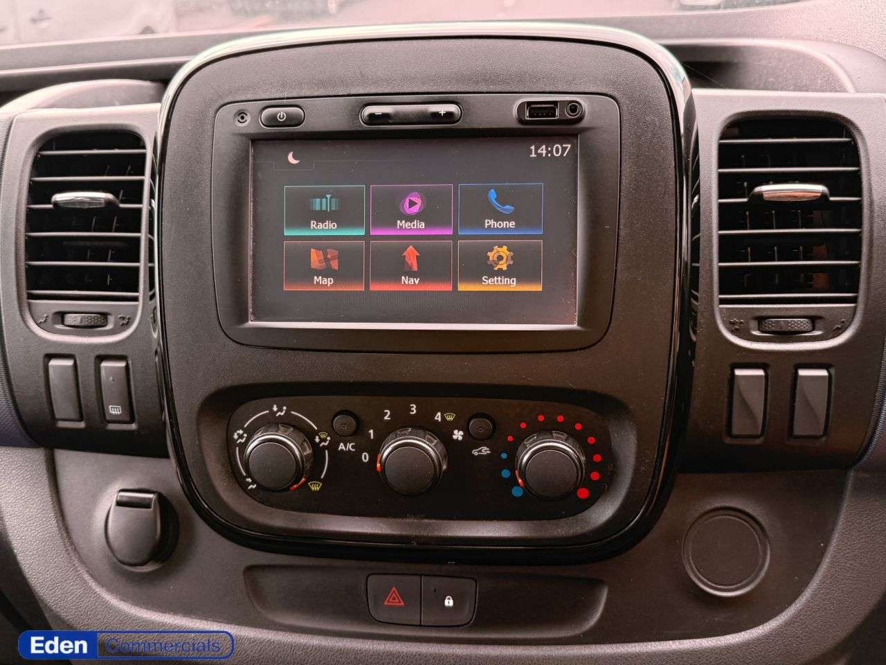 2015 VAUXHALL VIVARO 2015 VAUXHALL VIVARO