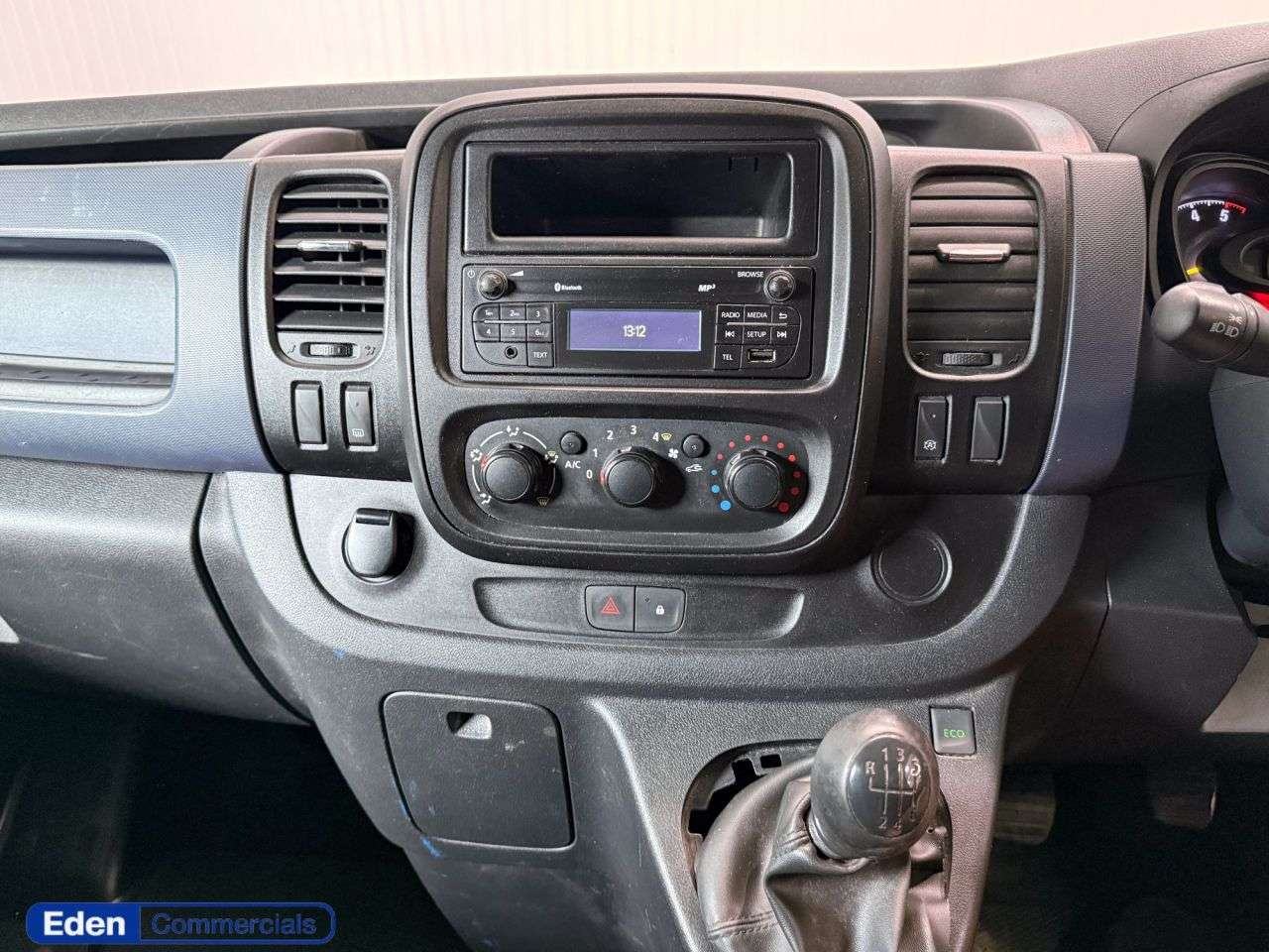2016 VAUXHALL VIVARO 2016 VAUXHALL VIVARO