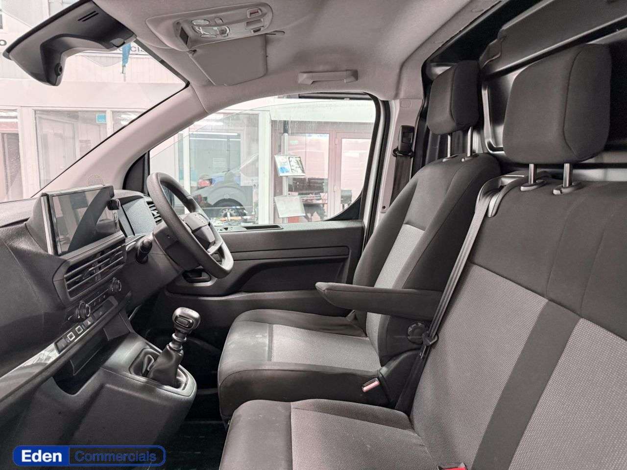 A 2024 VAUXHALL VIVARO 2.0 Turbo D 3100 Prime XL LWB H1 Euro 6 (145 ps) LWB - L2 - WARRANTY 2027 A 2024 VAUXHALL VIVARO 2.0 Turbo D 3100 Prime XL LWB H1 Euro 6 (145 ps) LWB - L2 - WARRANTY 2027