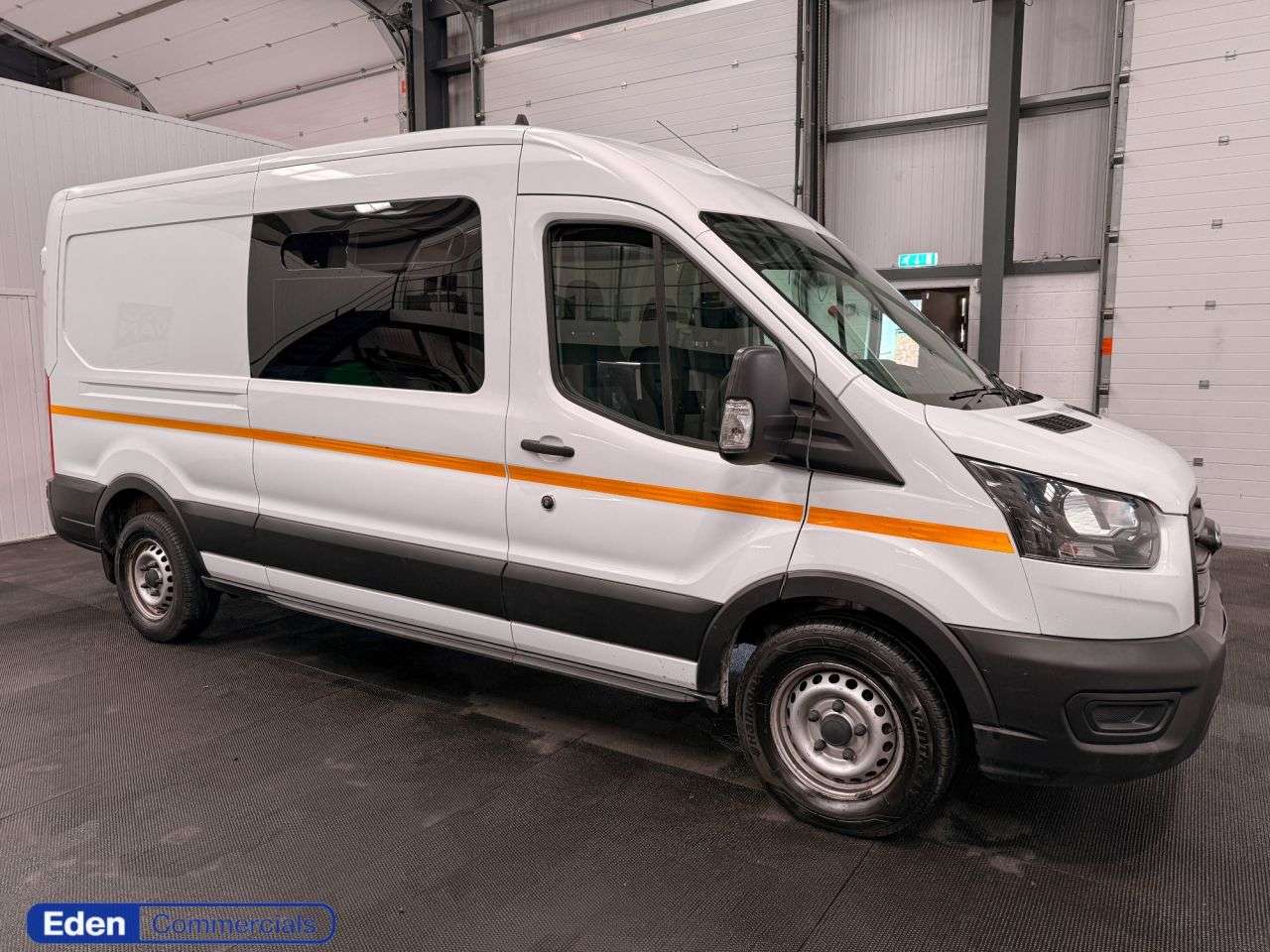 A 2022 FORD TRANSIT 2.0 350 EcoBlue Leader FWD L3 H2 (130 ps) * WELFARE * WELFARE + TOILET A 2022 FORD TRANSIT 2.0 350 EcoBlue Leader FWD L3 H2 (130 ps) * WELFARE * WELFARE + TOILET