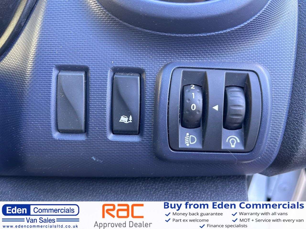 2016 VAUXHALL VIVARO 2016 VAUXHALL VIVARO