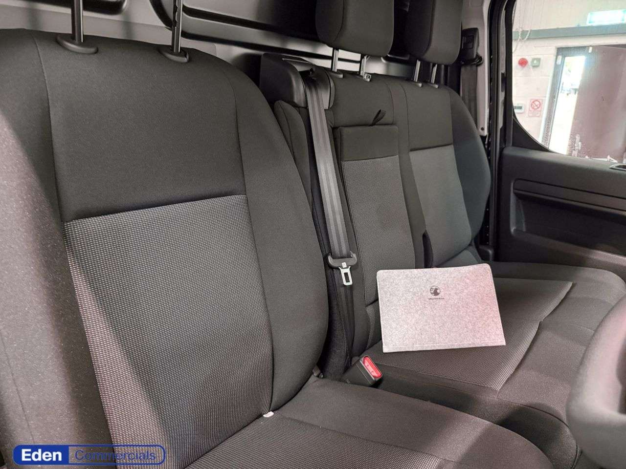 2025 VAUXHALL VIVARO 2025 VAUXHALL VIVARO