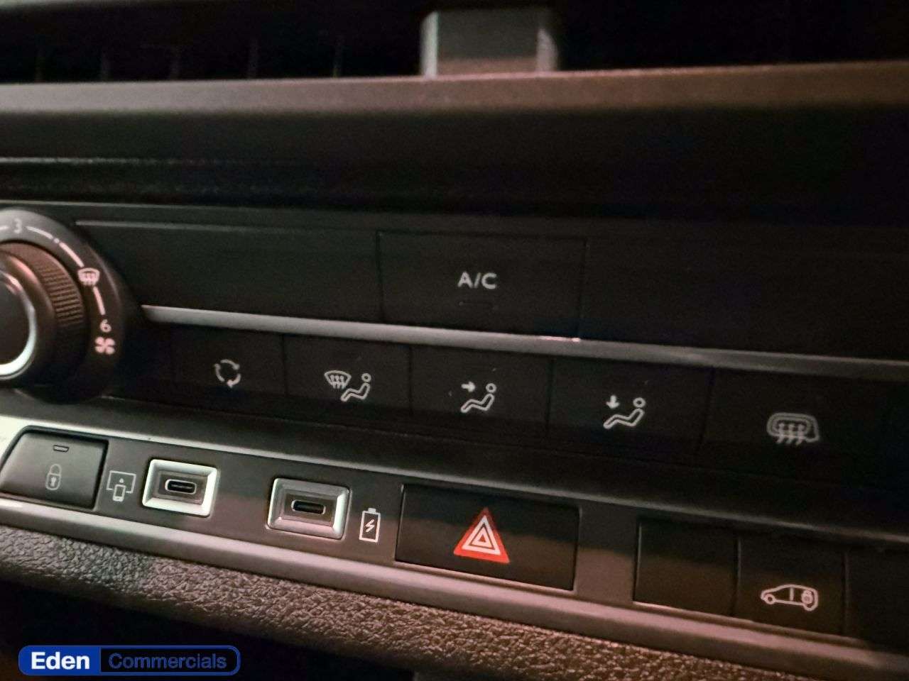 2025 VAUXHALL VIVARO 2025 VAUXHALL VIVARO