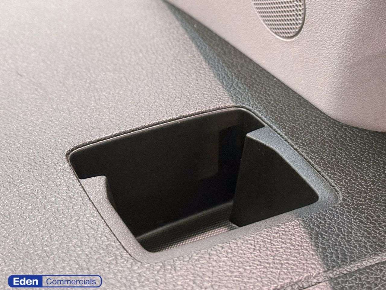 2025 VAUXHALL VIVARO 2025 VAUXHALL VIVARO