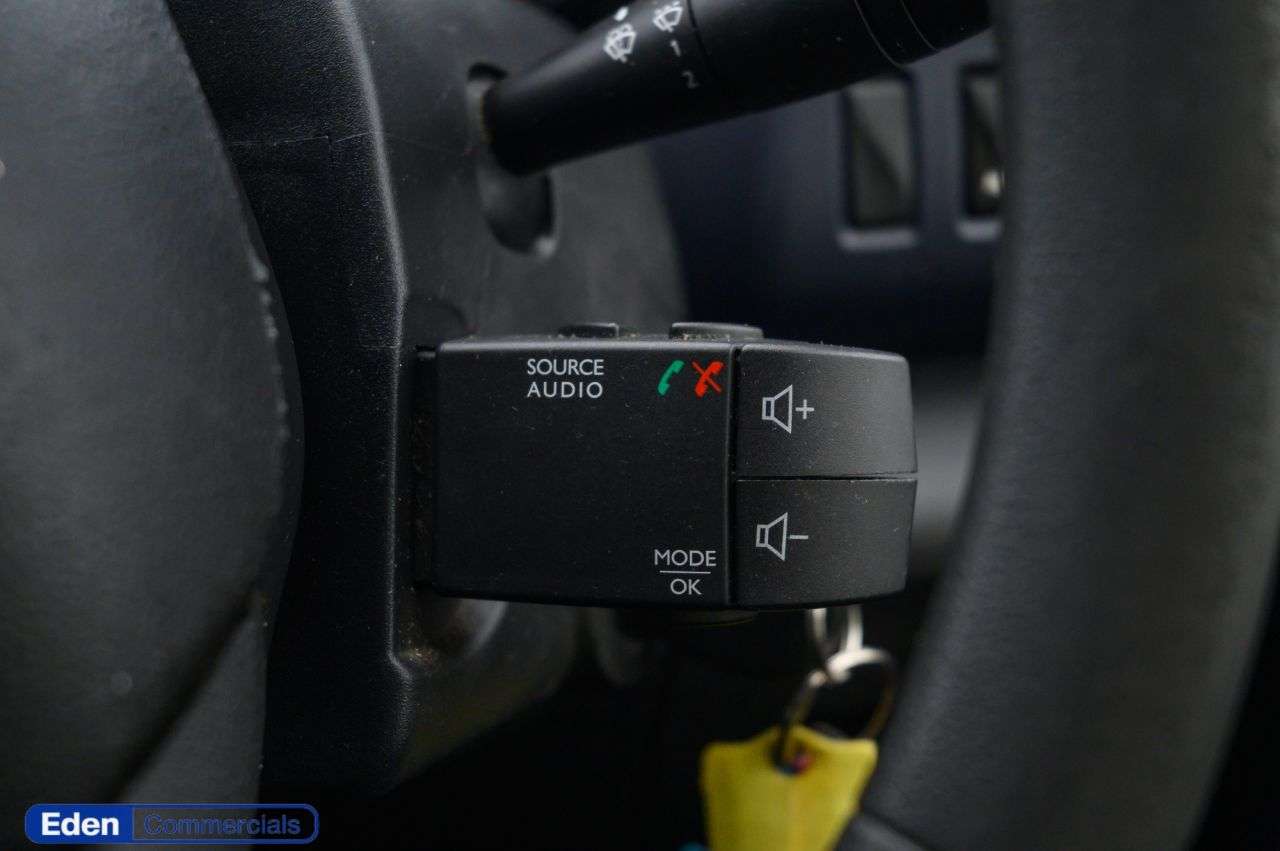 2016 VAUXHALL VIVARO 2016 VAUXHALL VIVARO