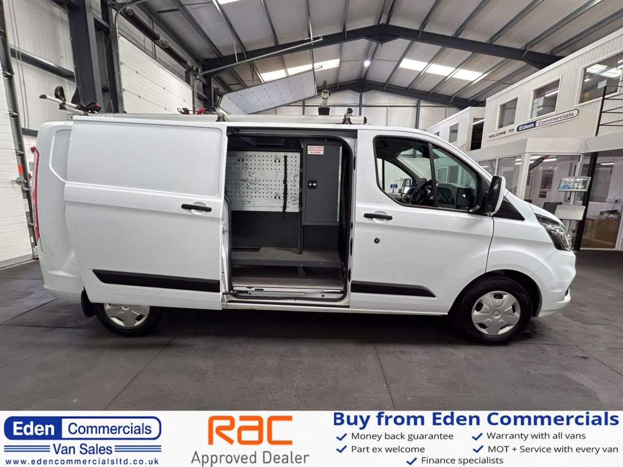 A 2020 FORD TRANSIT CUSTOM 2.0 320 EcoBlue Trend L2 H1 Euro 6 (s/s) (105 ps) * EX SKY * AIR CON + NEW A 2020 FORD TRANSIT CUSTOM 2.0 320 EcoBlue Trend L2 H1 Euro 6 (s/s) (105 ps) * EX SKY * AIR CON + NEW