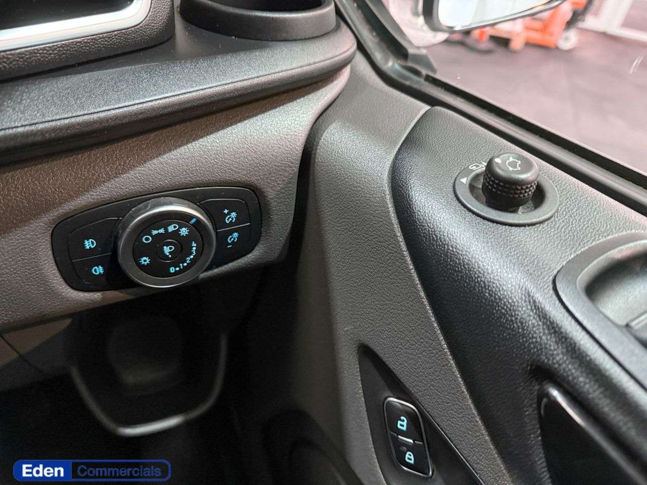 2023 FORD TRANSIT CUSTOM 2023 FORD TRANSIT CUSTOM