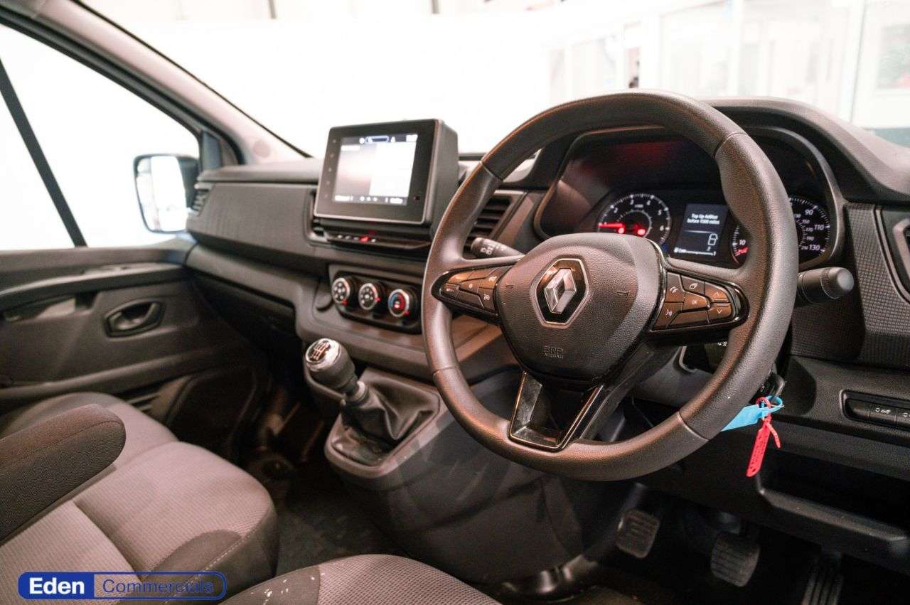 2023 RENAULT TRAFIC 2023 RENAULT TRAFIC