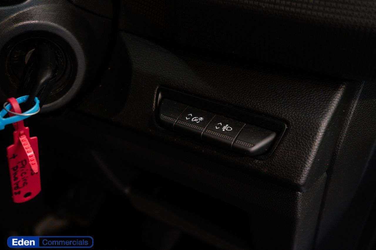 2023 RENAULT TRAFIC 2023 RENAULT TRAFIC