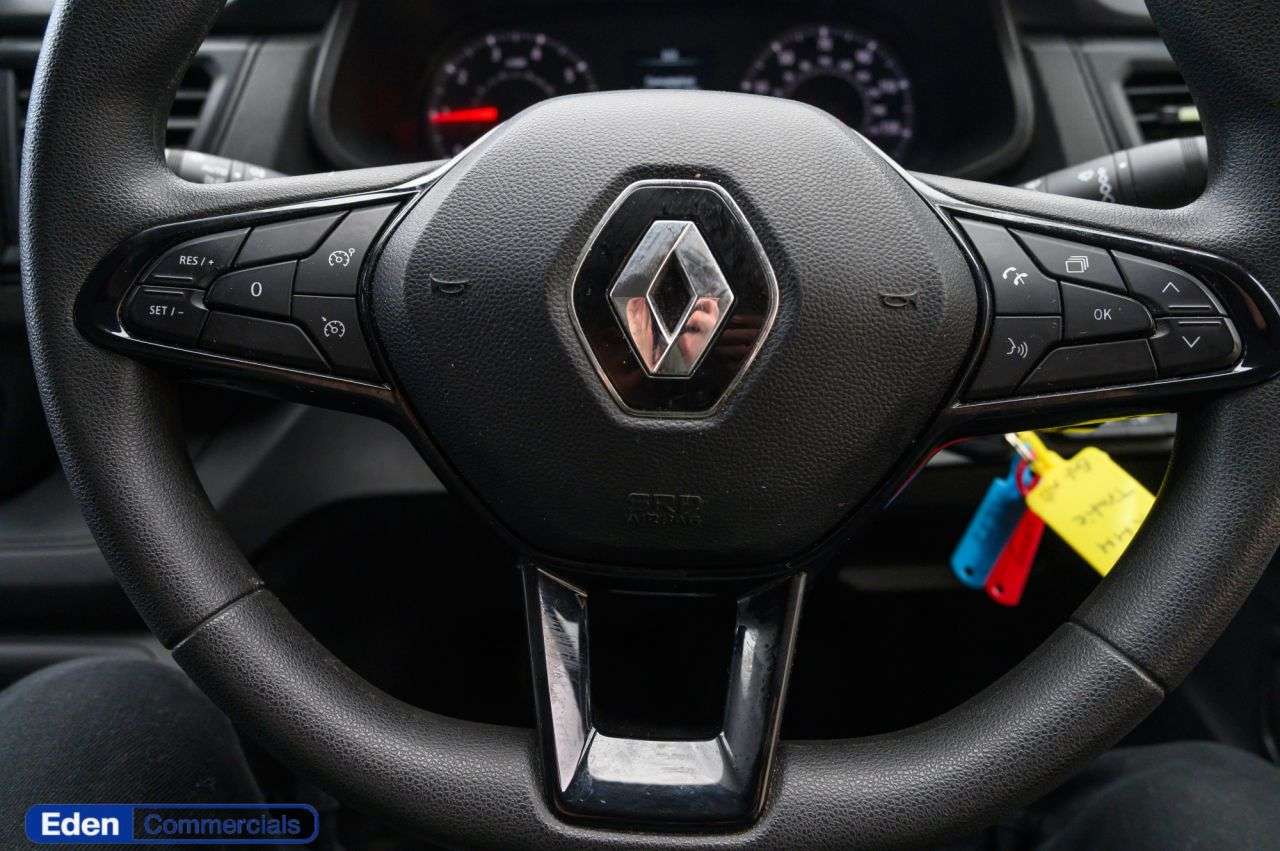 2023 RENAULT TRAFIC 2023 RENAULT TRAFIC