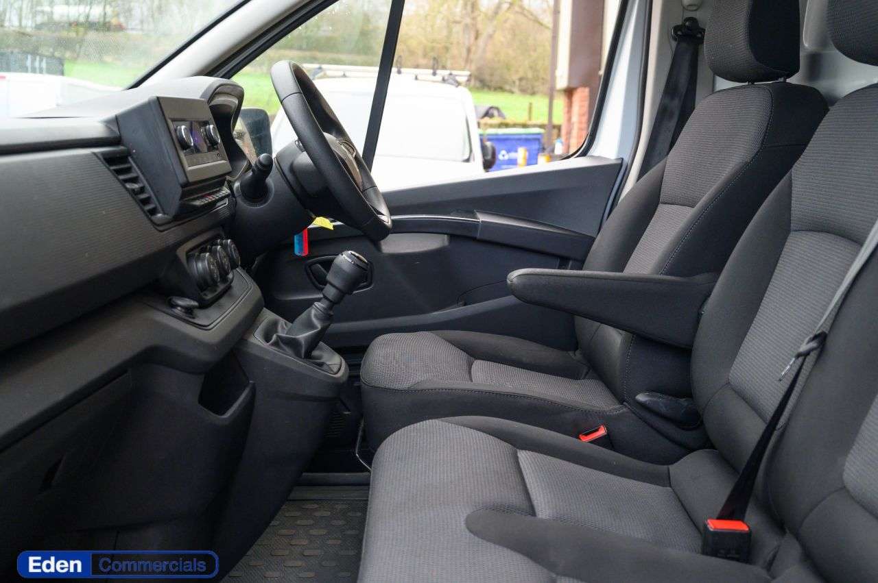 2023 RENAULT TRAFIC 2023 RENAULT TRAFIC