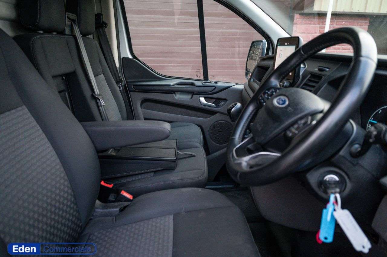 A 2022 FORD TRANSIT CUSTOM 2.0 320 EcoBlue Trend L2 H1 Euro 6 (130 ps) * AIR CON * A 2022 FORD TRANSIT CUSTOM 2.0 320 EcoBlue Trend L2 H1 Euro 6 (130 ps) * AIR CON *