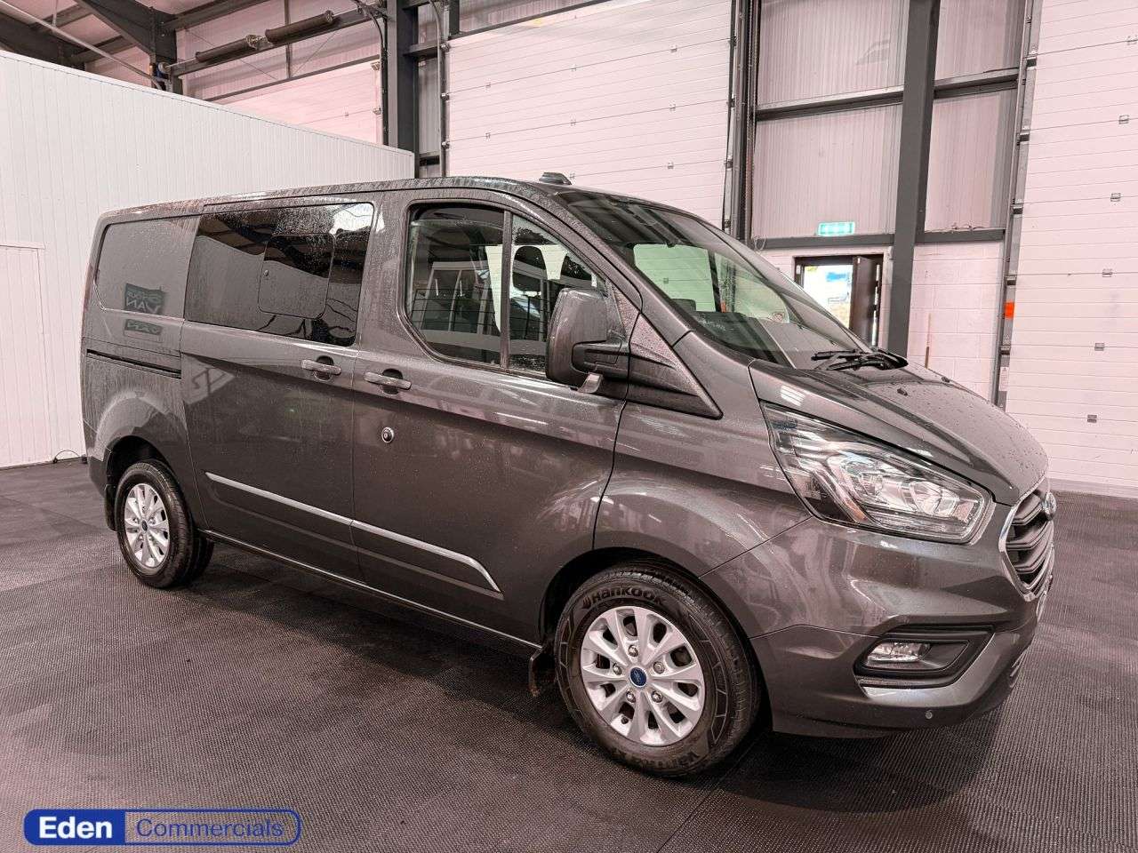 A 2022 FORD TRANSIT CUSTOM 2.0 320 EcoBlue Limited Crew Van Auto L1 H1 Euro 6 (170 ps) * 6 seater crew A 2022 FORD TRANSIT CUSTOM 2.0 320 EcoBlue Limited Crew Van Auto L1 H1 Euro 6 (170 ps) * 6 seater crew