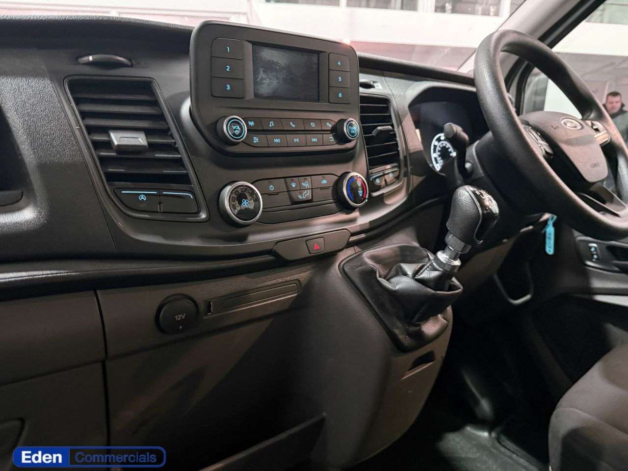 A 2022 FORD TRANSIT 2.0 350 EcoBlue HD Leader Chassis Cab 2dr Diesel Manual RWD L2 Euro 6 (s/s) A 2022 FORD TRANSIT 2.0 350 EcoBlue HD Leader Chassis Cab 2dr Diesel Manual RWD L2 Euro 6 (s/s)