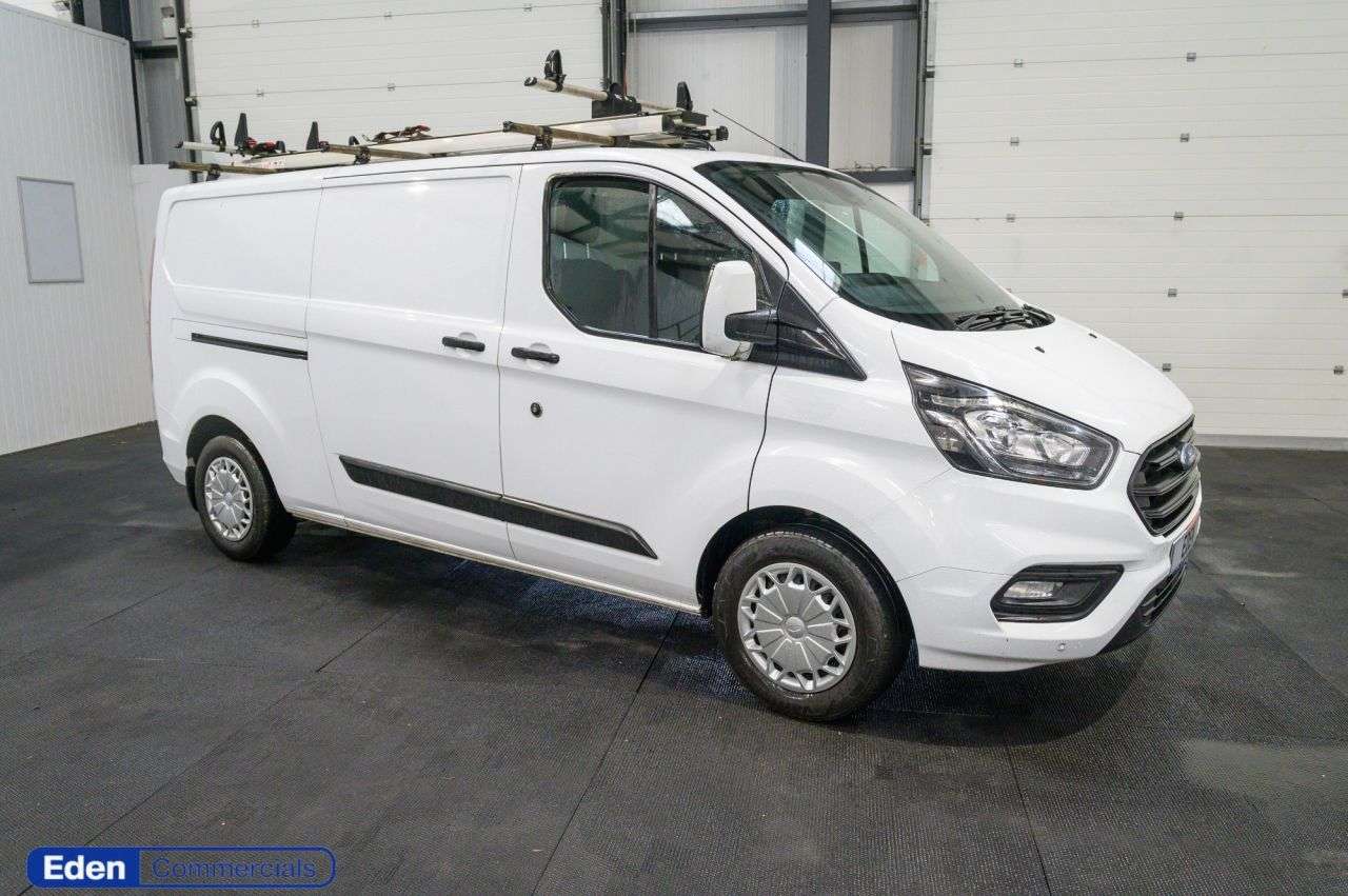 A 2020 FORD TRANSIT CUSTOM 2.0 320 EcoBlue Trend Panel Van 5dr Diesel Manual L2 H1 Euro 6 (s/s) (105 p A 2020 FORD TRANSIT CUSTOM 2.0 320 EcoBlue Trend Panel Van 5dr Diesel Manual L2 H1 Euro 6 (s/s) (105 p