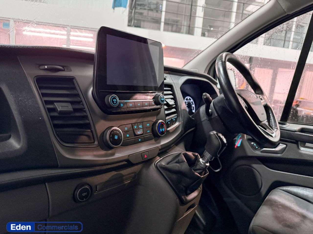 A 2018 FORD TRANSIT CUSTOM 2.0 300 EcoBlue Trend L2 H1 Euro 6 (105 ps) * EX SKY * FORD + EX SKY + NEW A 2018 FORD TRANSIT CUSTOM 2.0 300 EcoBlue Trend L2 H1 Euro 6 (105 ps) * EX SKY * FORD + EX SKY + NEW