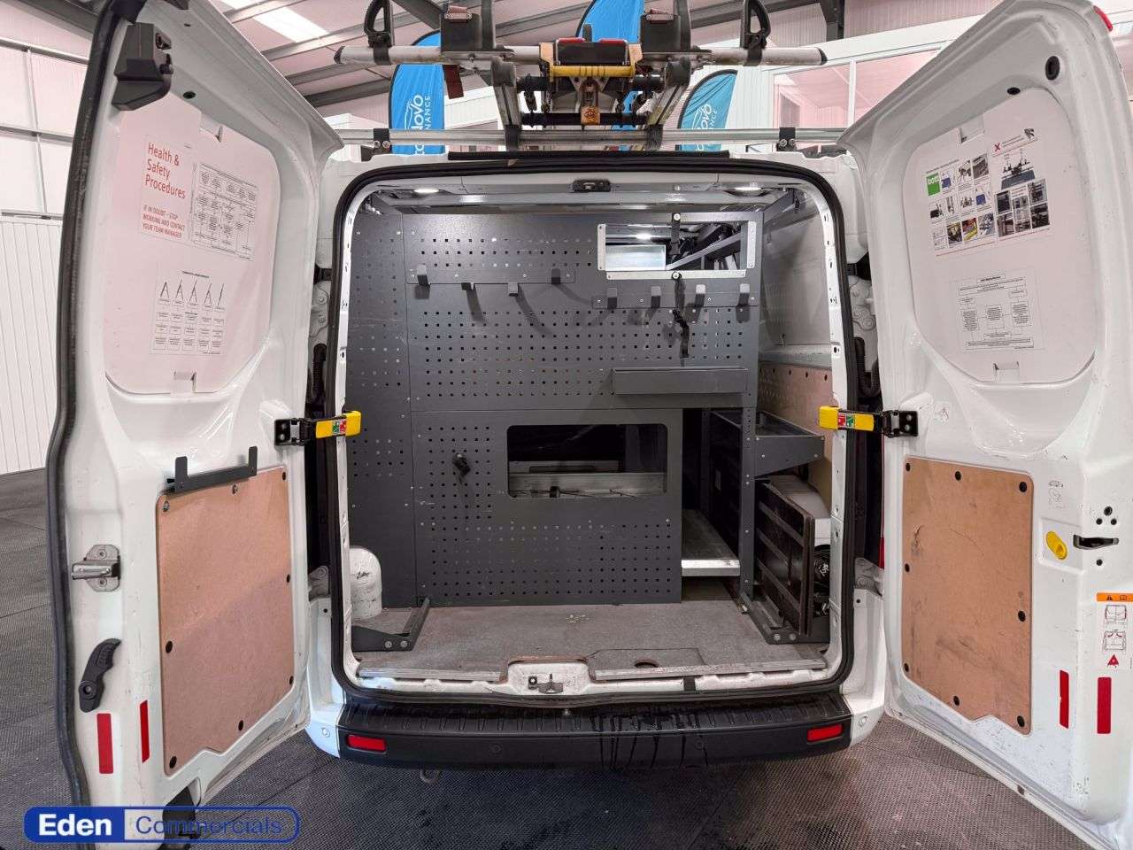 A 2019 FORD TRANSIT CUSTOM 2.0 300 EcoBlue Trend L2 H1 Euro 6 (105 ps) * EX SKY * FORD + EX SKY + NEW A 2019 FORD TRANSIT CUSTOM 2.0 300 EcoBlue Trend L2 H1 Euro 6 (105 ps) * EX SKY * FORD + EX SKY + NEW