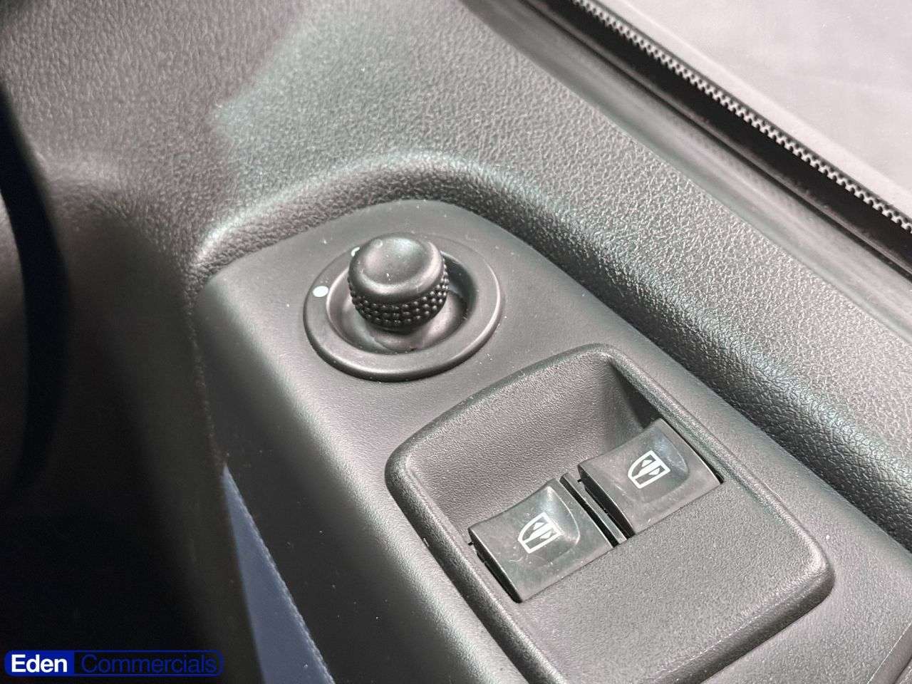 2016 VAUXHALL VIVARO 2016 VAUXHALL VIVARO