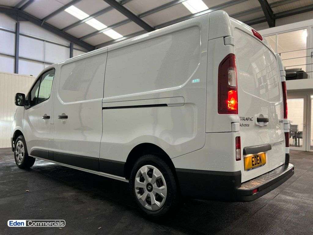 2025 RENAULT TRAFIC 2025 RENAULT TRAFIC