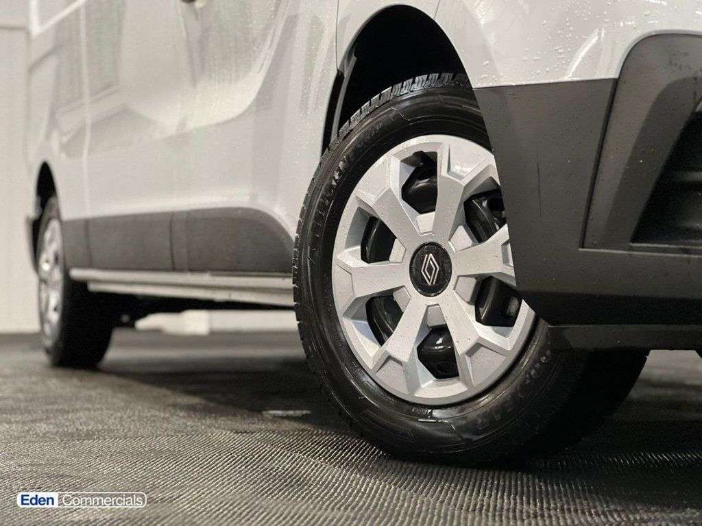 2025 RENAULT TRAFIC 2025 RENAULT TRAFIC