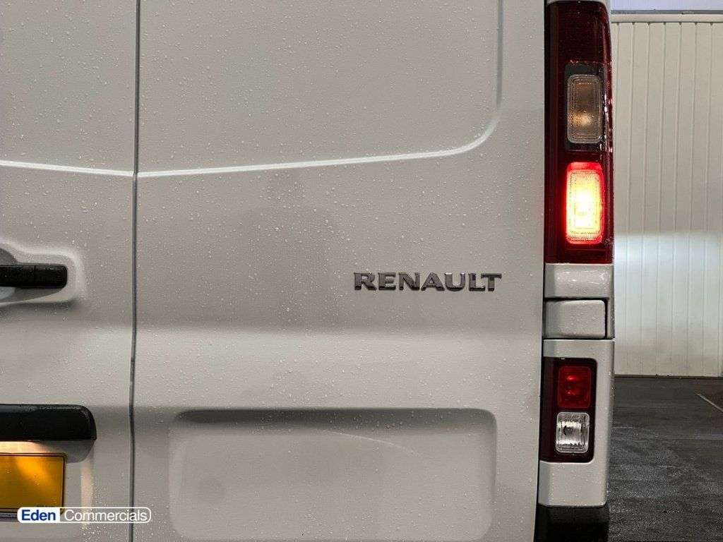 2025 RENAULT TRAFIC 2025 RENAULT TRAFIC