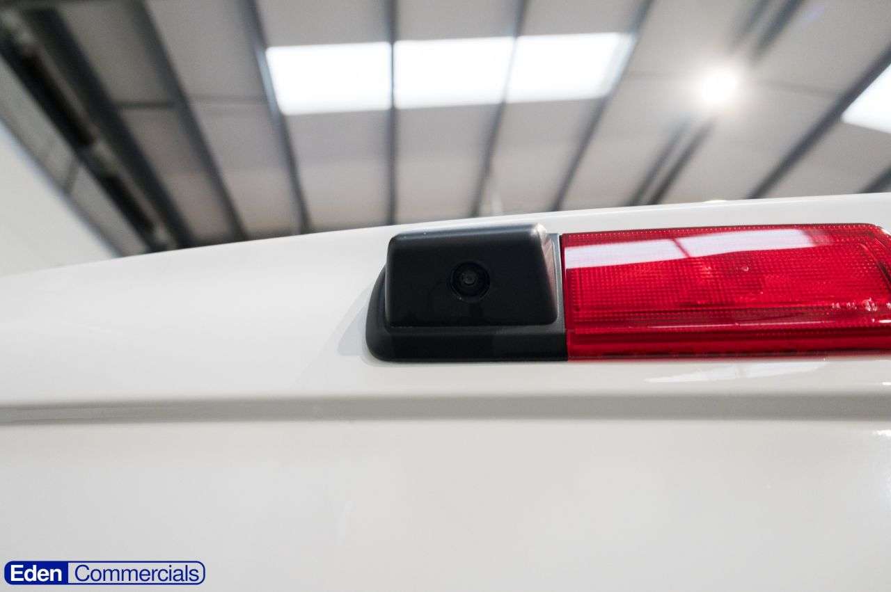 2025 RENAULT TRAFIC 2025 RENAULT TRAFIC