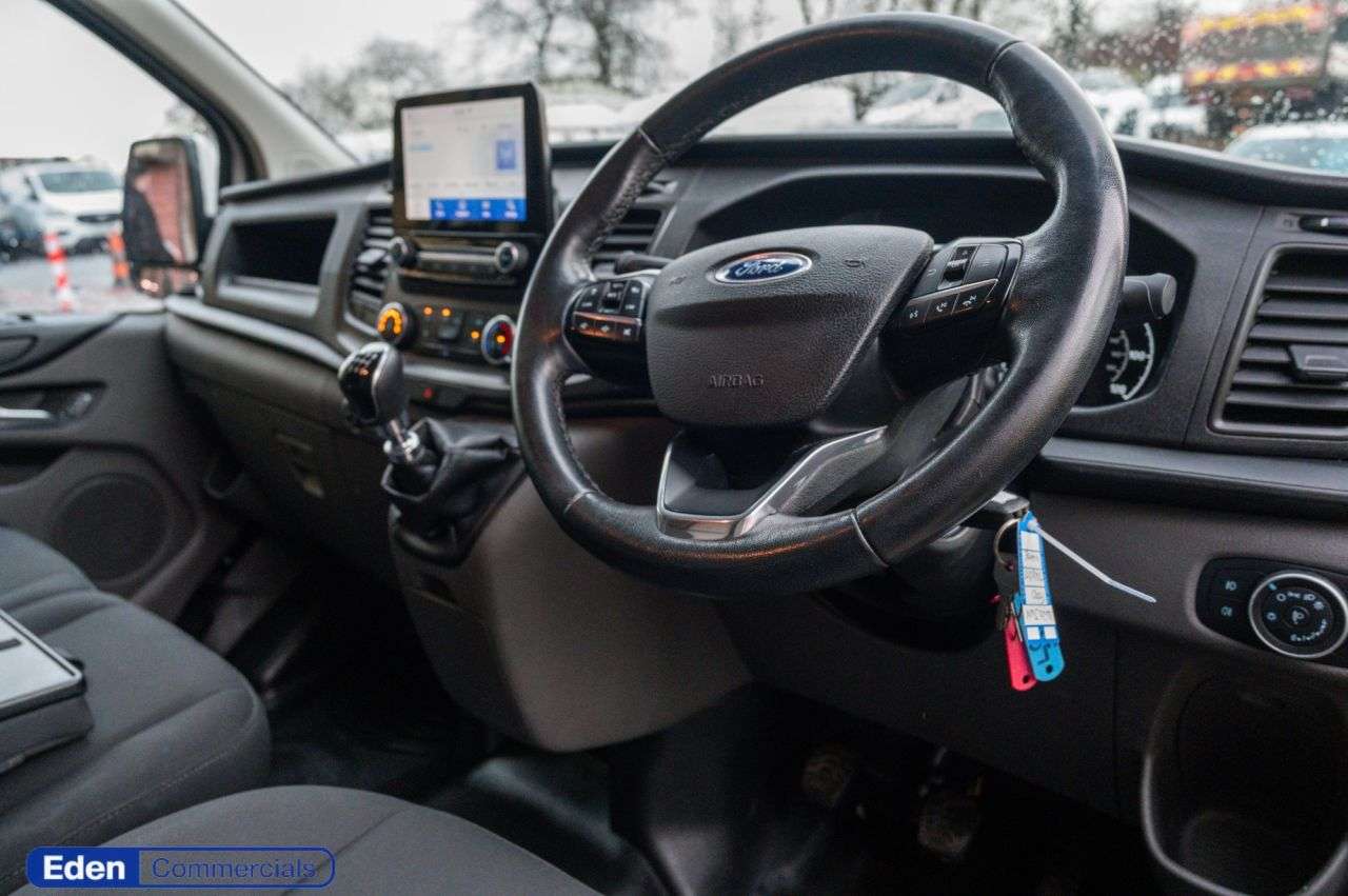 A 2020 FORD TRANSIT CUSTOM 2.0 320 EcoBlue Trend Panel Van 5dr Diesel Manual L2 H1 Euro 6 (s/s) (105 p A 2020 FORD TRANSIT CUSTOM 2.0 320 EcoBlue Trend Panel Van 5dr Diesel Manual L2 H1 Euro 6 (s/s) (105 p