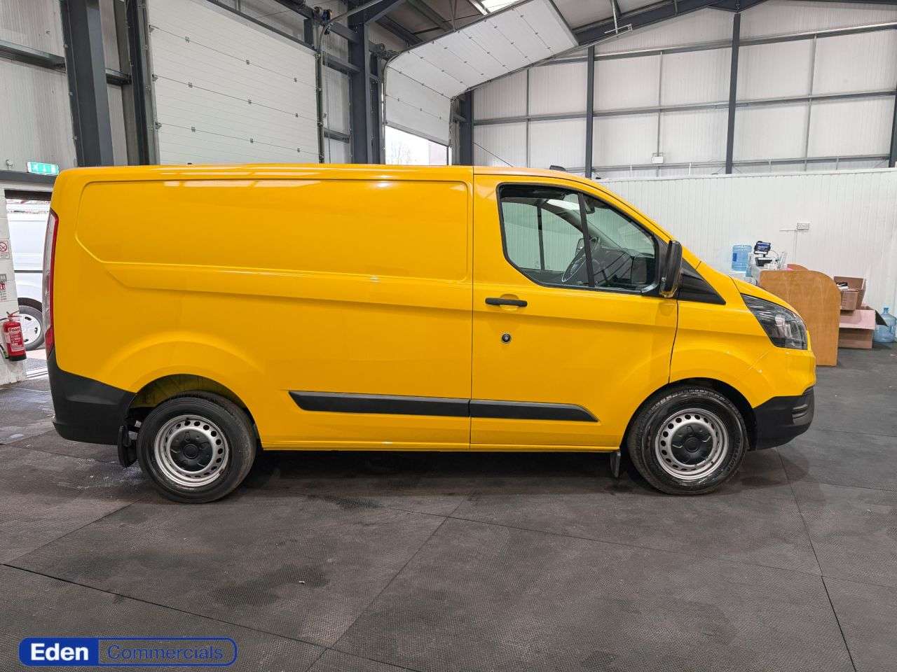 A 2022 FORD TRANSIT CUSTOM 2.0 340 EcoBlue Leader L1 H1 Euro 6 (s/s) (130 ps) * EX AA * EX AA + AIR CO A 2022 FORD TRANSIT CUSTOM 2.0 340 EcoBlue Leader L1 H1 Euro 6 (s/s) (130 ps) * EX AA * EX AA + AIR CO