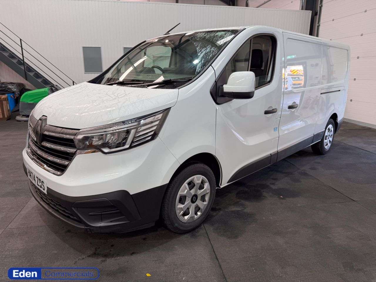 2024 RENAULT TRAFIC 2024 RENAULT TRAFIC