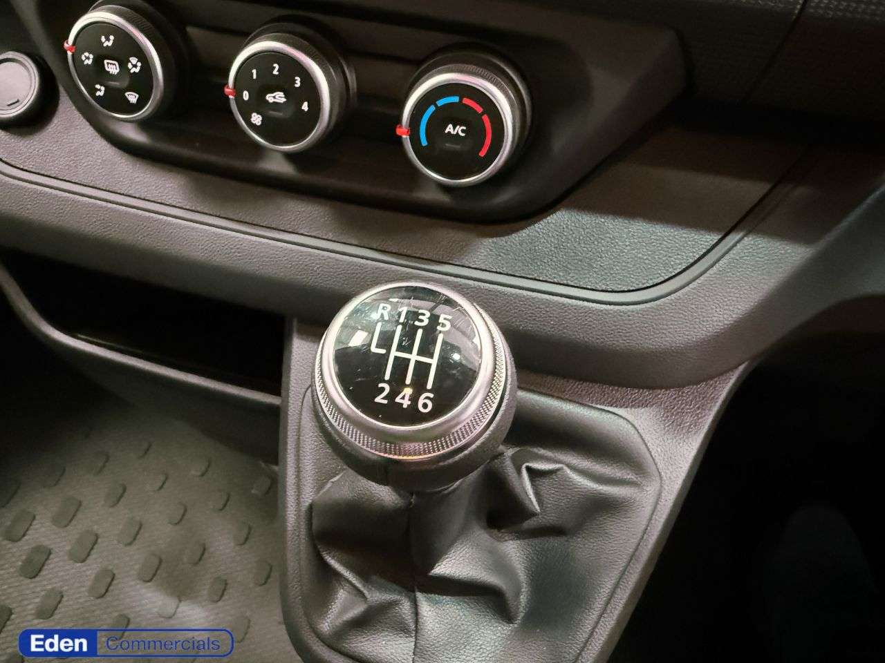 2026 NISSAN PRIMASTAR 2026 NISSAN PRIMASTAR