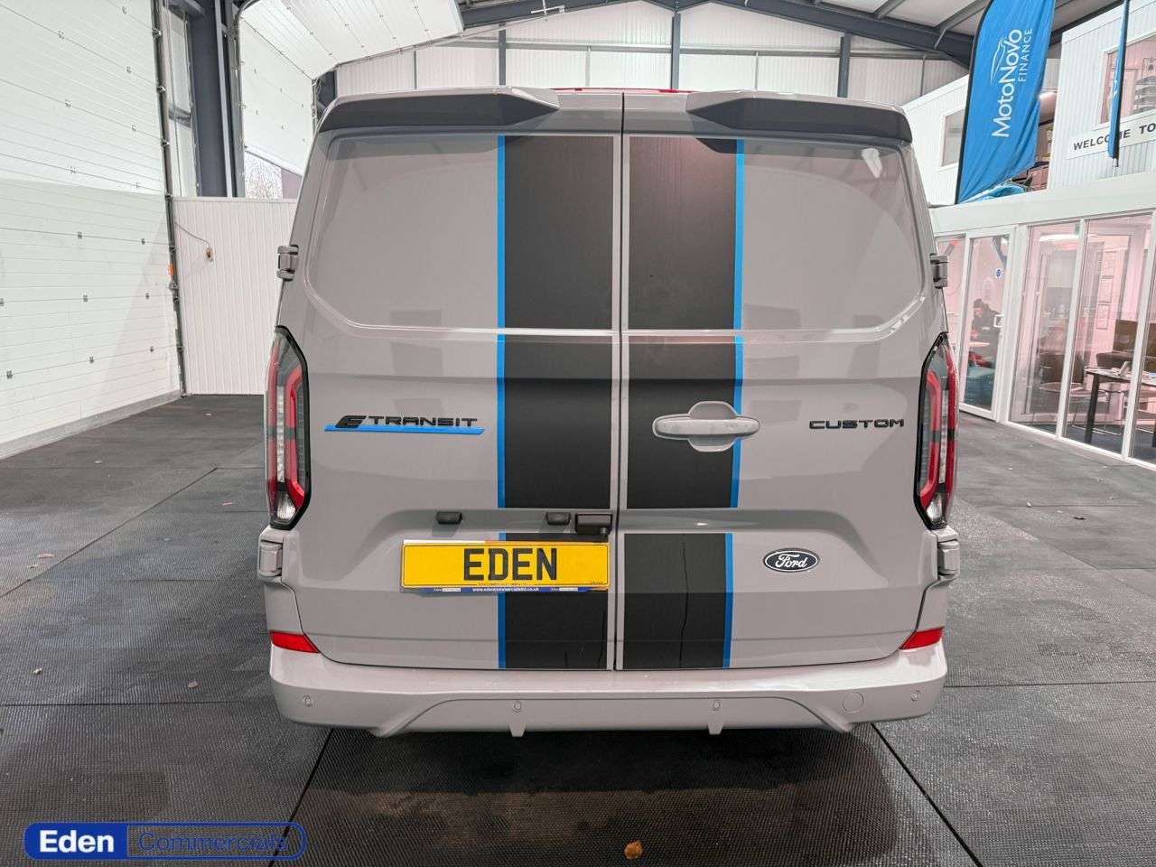 2024 FORD E-TRANSIT CUSTOM 2024 FORD E-TRANSIT CUSTOM