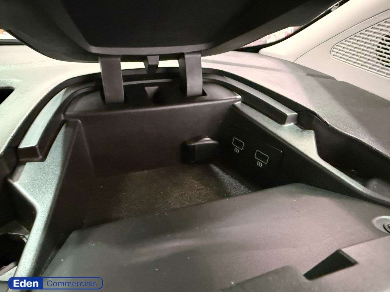 2024 RENAULT KANGOO 2024 RENAULT KANGOO