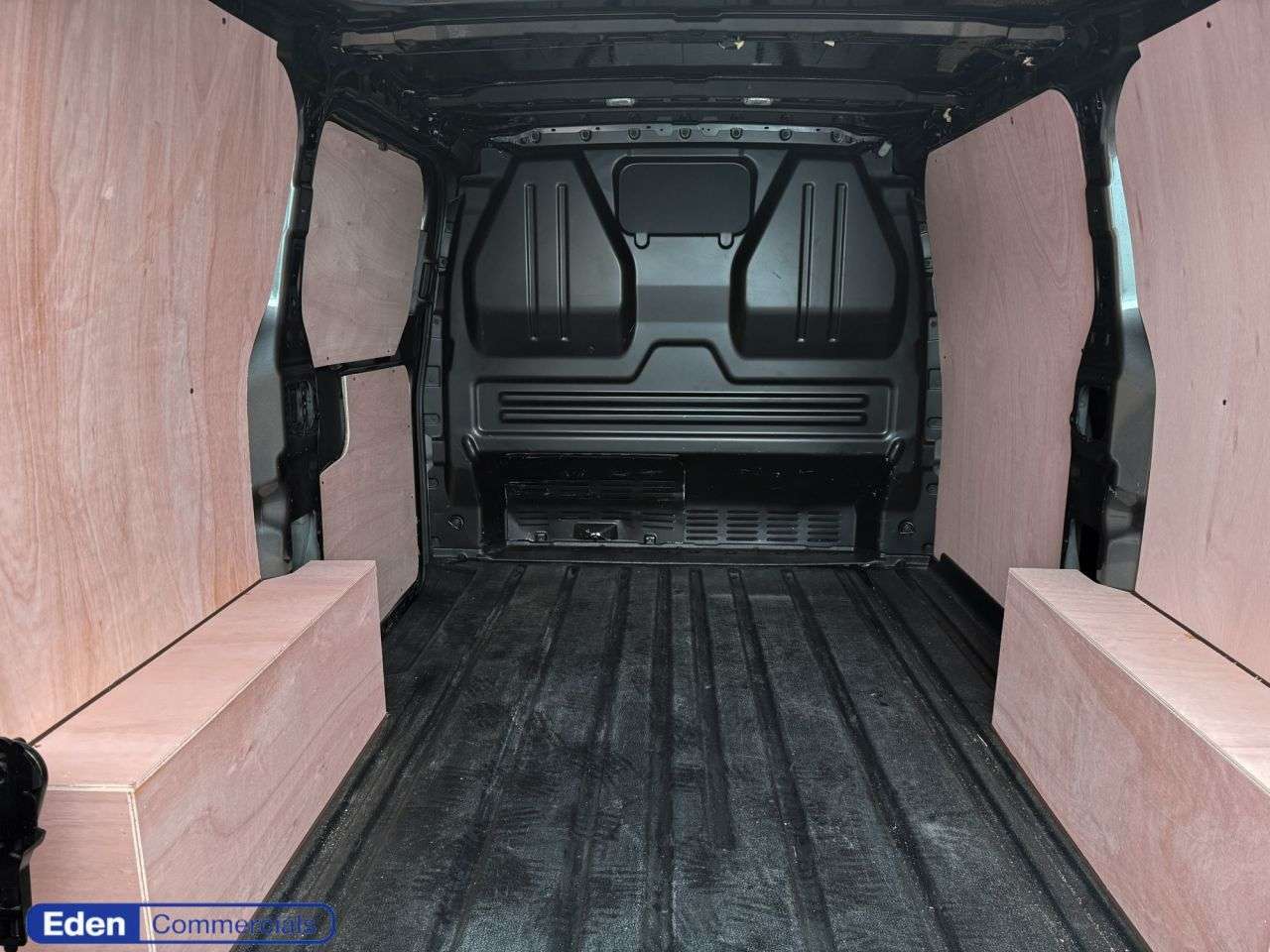 A 2024 FORD TRANSIT CUSTOM 2.0 300 EcoBlue Limited Panel Van 5dr Diesel Manual L1 H1 Euro 6 (s/s) (136 A 2024 FORD TRANSIT CUSTOM 2.0 300 EcoBlue Limited Panel Van 5dr Diesel Manual L1 H1 Euro 6 (s/s) (136