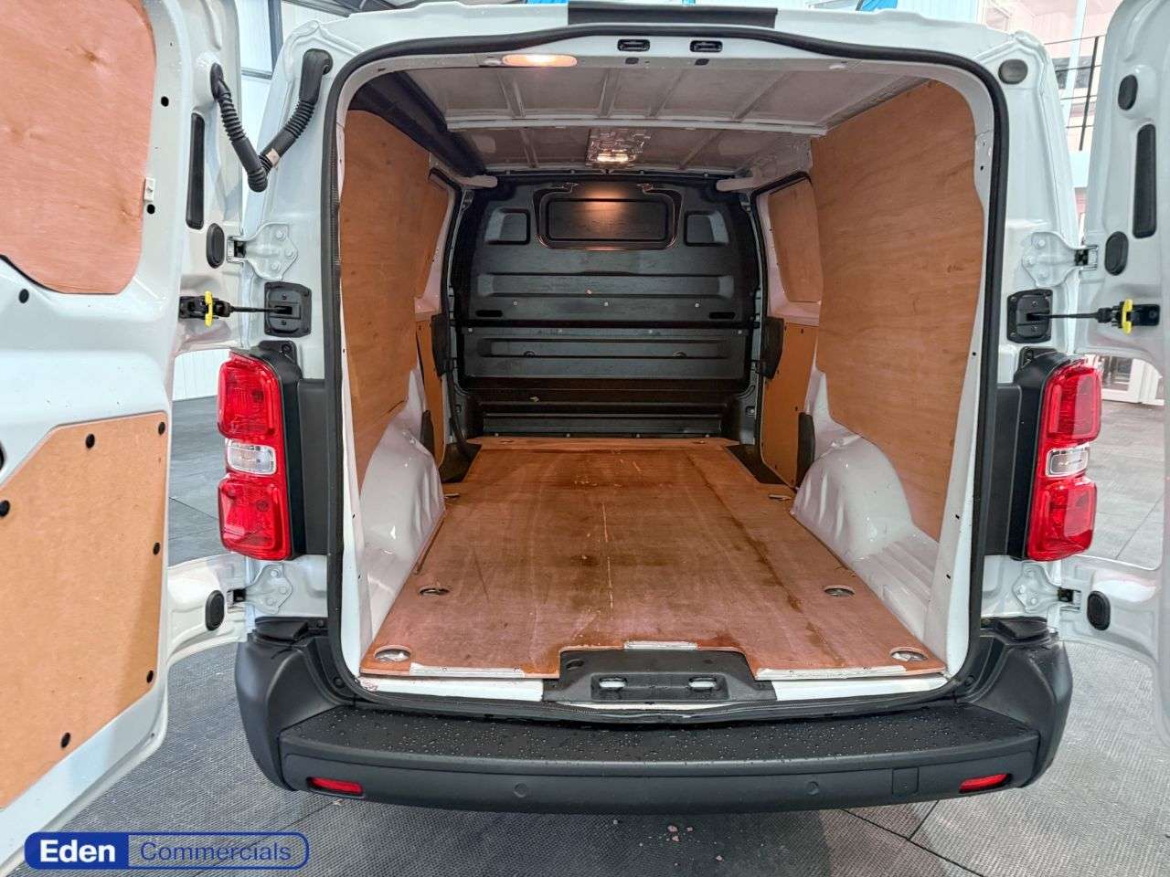 A 2024 VAUXHALL VIVARO 2.0 Turbo D Prime XL LWB Euro 6 (145 ps) LWB / L2 / RAC APPROVED A 2024 VAUXHALL VIVARO 2.0 Turbo D Prime XL LWB Euro 6 (145 ps) LWB / L2 / RAC APPROVED