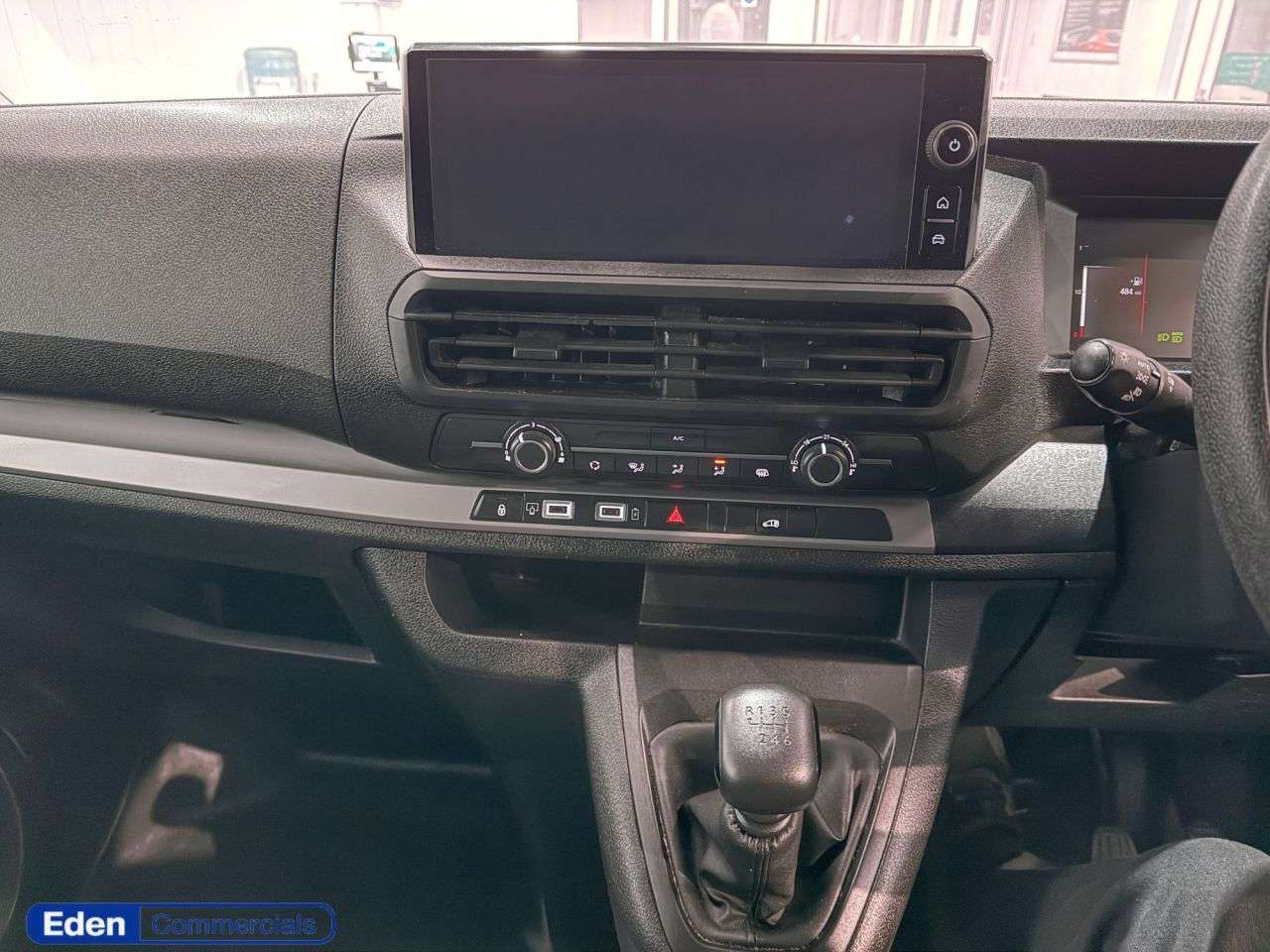 2024 VAUXHALL VIVARO 2024 VAUXHALL VIVARO