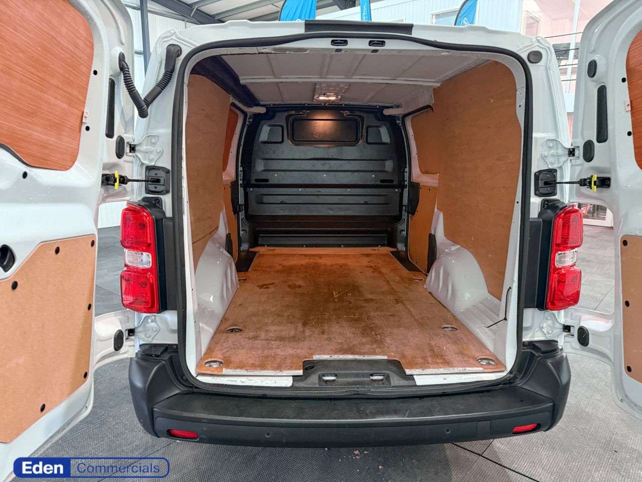 A 2024 VAUXHALL VIVARO 2.0 Turbo D Prime XL Panel Van 6dr Diesel Manual LWB Euro 6 (145 ps) VAUXHA A 2024 VAUXHALL VIVARO 2.0 Turbo D Prime XL Panel Van 6dr Diesel Manual LWB Euro 6 (145 ps) VAUXHA