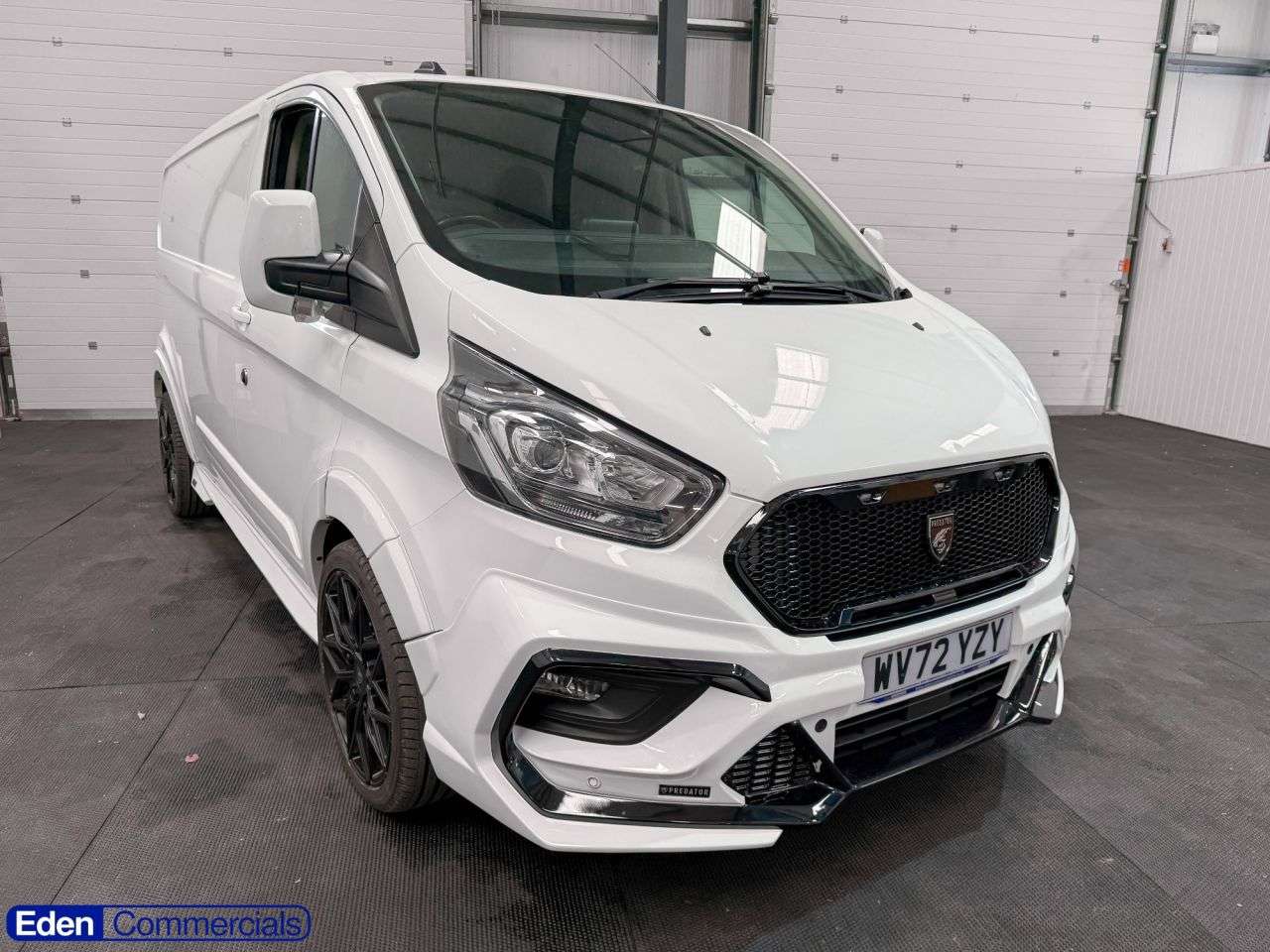 A 2022 FORD TRANSIT CUSTOM 2.0 340 EcoBlue Limited Auto L2 H1 Euro 6 (170 ps) AIR CON + CRUISE + AUTO A 2022 FORD TRANSIT CUSTOM 2.0 340 EcoBlue Limited Auto L2 H1 Euro 6 (170 ps) AIR CON + CRUISE + AUTO