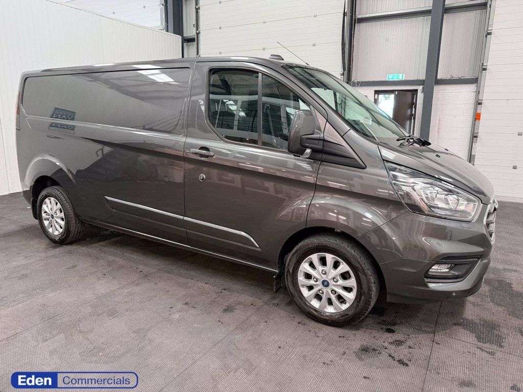 A 2023 FORD TRANSIT CUSTOM 2.0 340 EcoBlue Limited Auto L1 H1 Euro 6 (s/s) (170 ps) HEATED SEATS + AIR A 2023 FORD TRANSIT CUSTOM 2.0 340 EcoBlue Limited Auto L1 H1 Euro 6 (s/s) (170 ps) HEATED SEATS + AIR