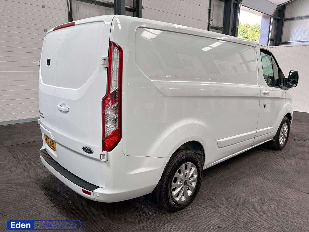A 2023 FORD TRANSIT CUSTOM 2.0 300 EcoBlue Limited L1 H1 Euro 6 (s/s) (130 ps) AIR CON + DAB + CRUISE A 2023 FORD TRANSIT CUSTOM 2.0 300 EcoBlue Limited L1 H1 Euro 6 (s/s) (130 ps) AIR CON + DAB + CRUISE