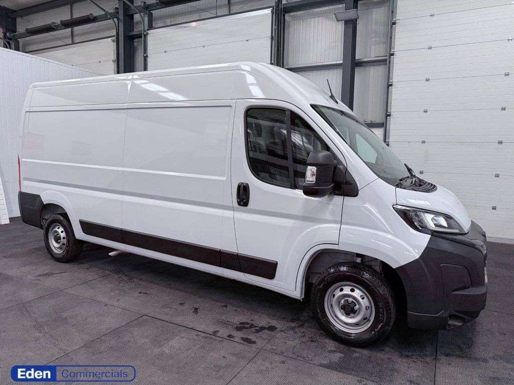 A 2025 PEUGEOT BOXER 2.2 BlueHDi 335 Professional Panel Van 5dr Diesel Manual L3 H2 Euro 6 (s/s) A 2025 PEUGEOT BOXER 2.2 BlueHDi 335 Professional Panel Van 5dr Diesel Manual L3 H2 Euro 6 (s/s)