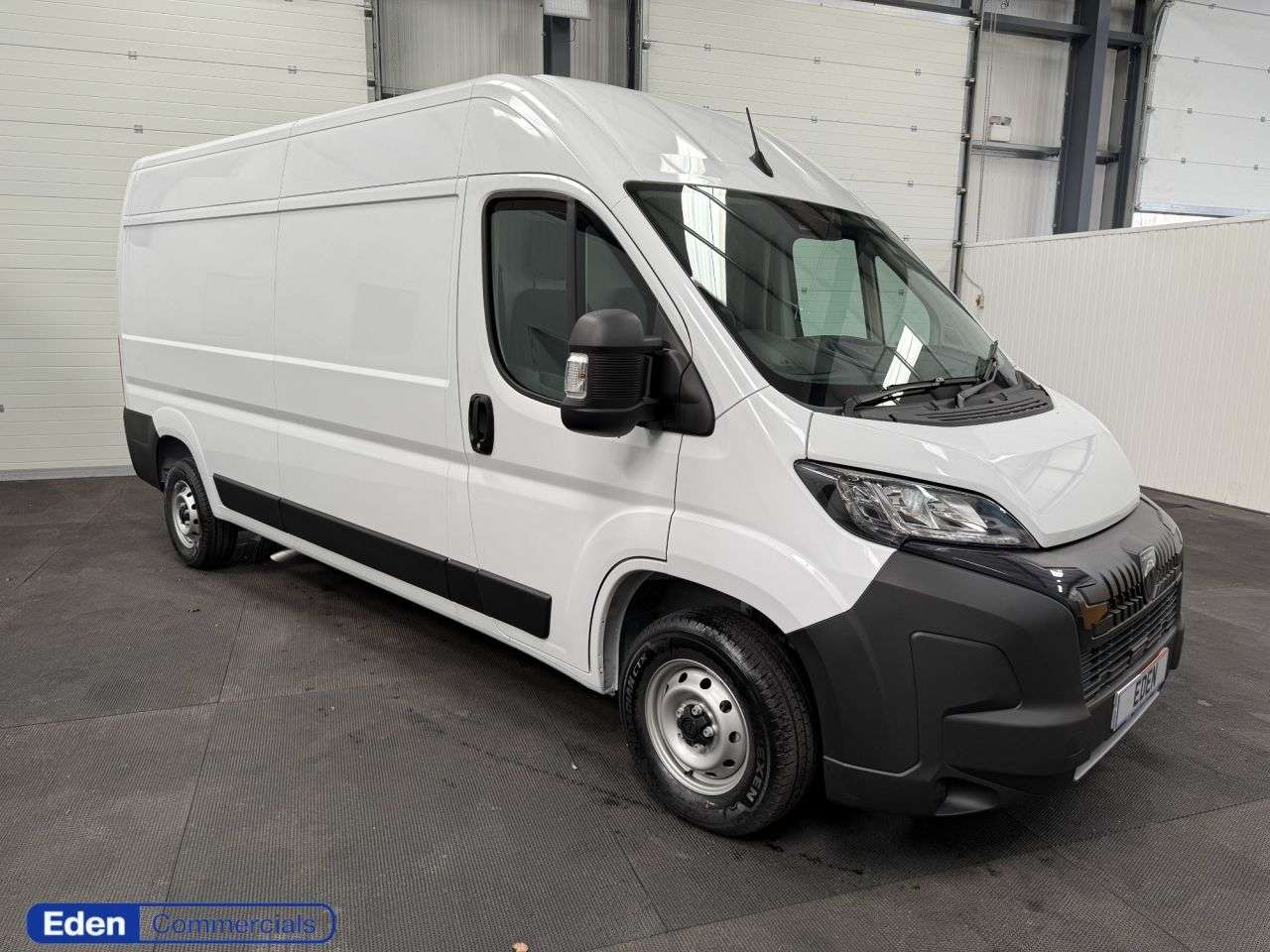 A 2025 PEUGEOT BOXER 2.2 BlueHDi 335 Professional L3 H2 Euro 6 (140 ps) A 2025 PEUGEOT BOXER 2.2 BlueHDi 335 Professional L3 H2 Euro 6 (140 ps)